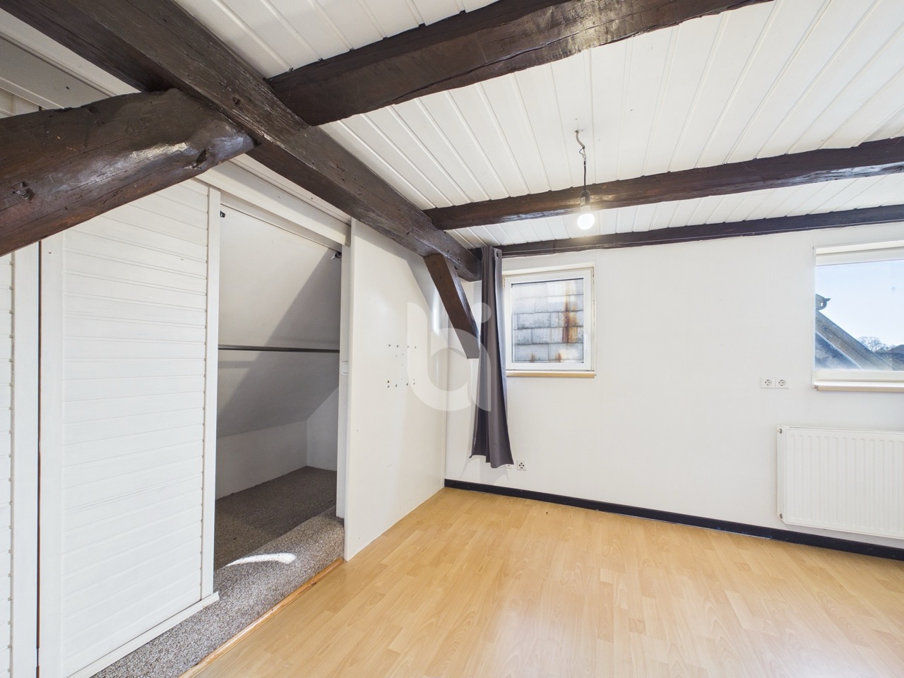 DG Schlafquartier mit Ankleide