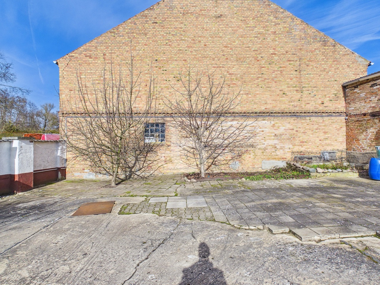 Hofareal (Rückseite