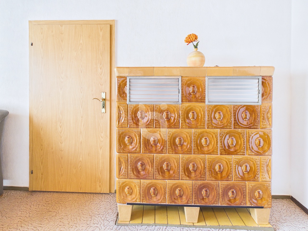 EG Lebensraum (Kachelofen