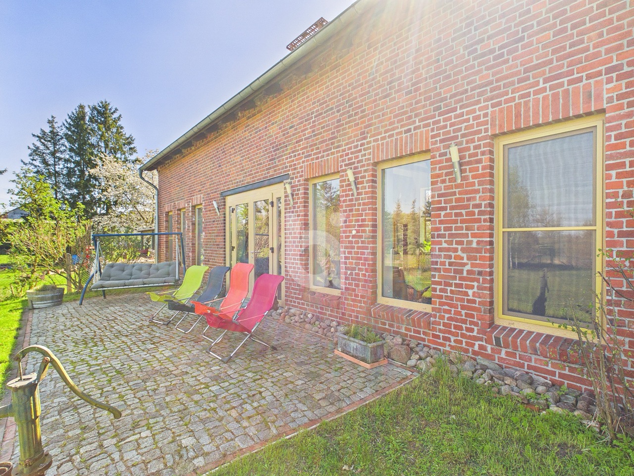 Backsteinanwesen:Terrasse 1