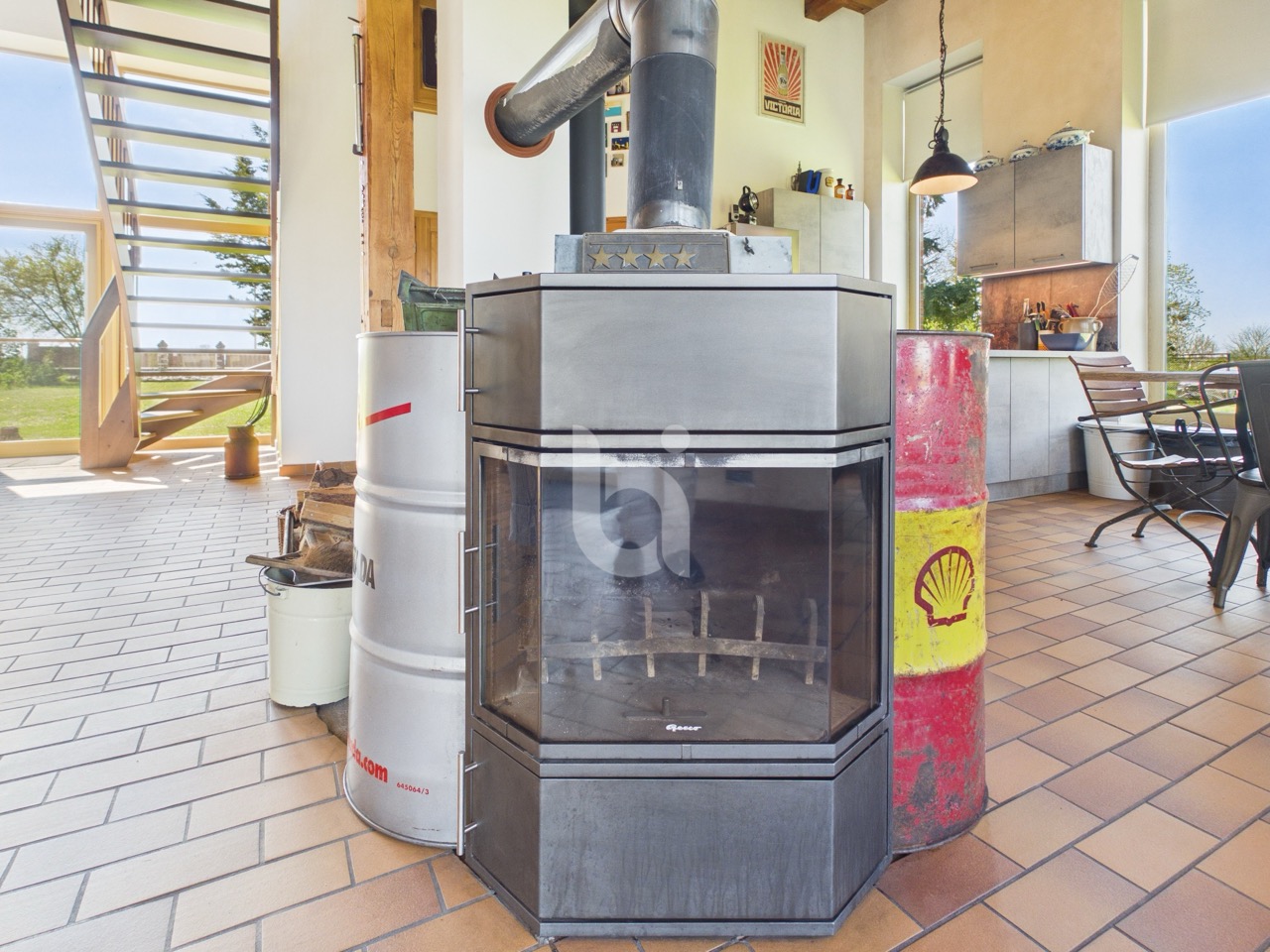 offene Galerielounge:Kamin