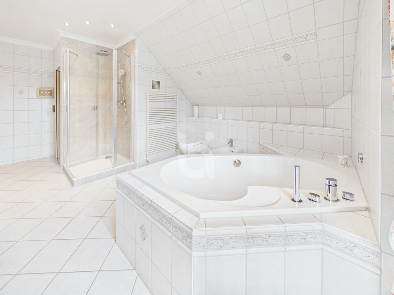 Haus 1 OG - Badeatelier 1