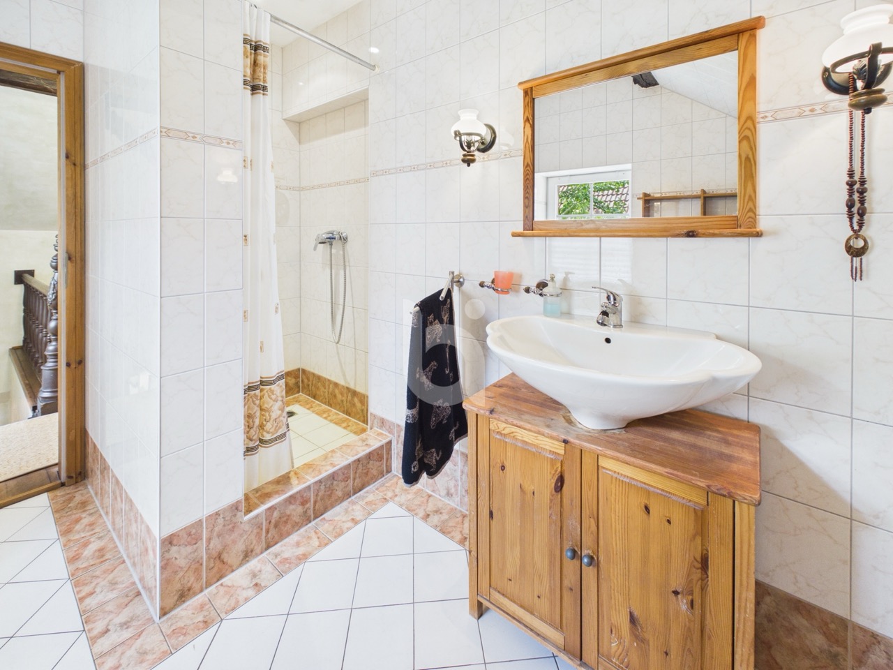 1 OG Badeatelier 2