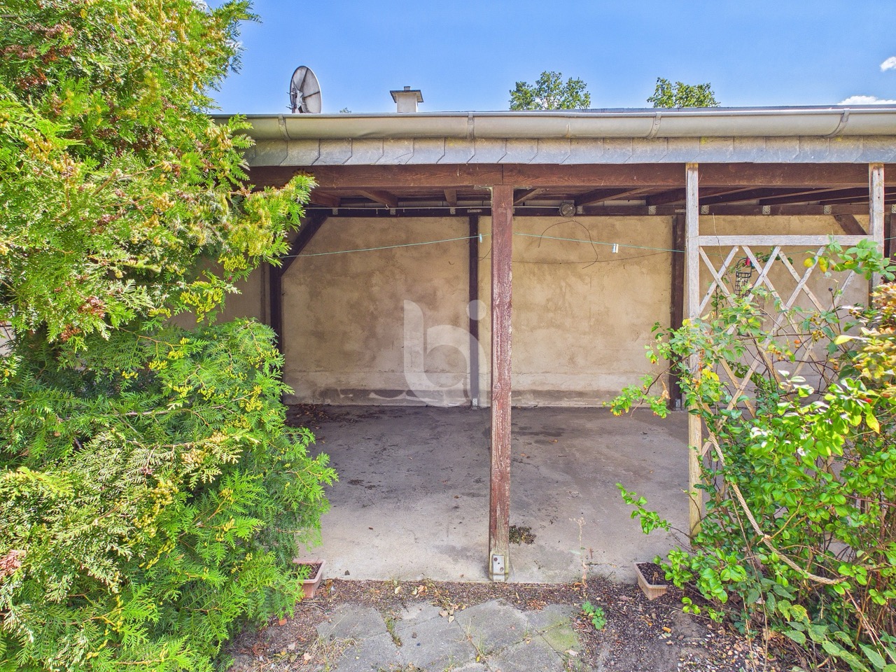 Grünareal - Carport 1