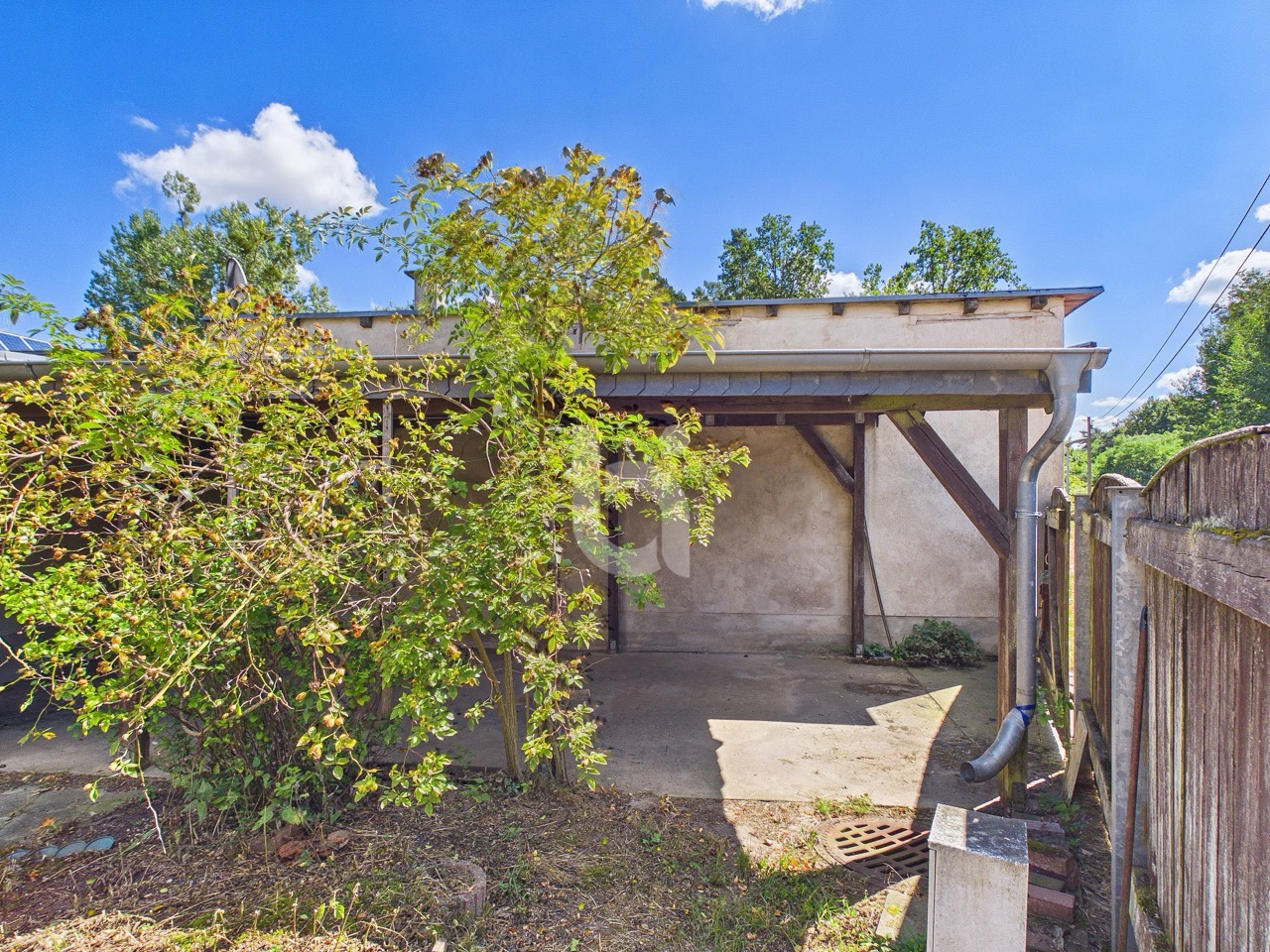 Grünareal - Carport